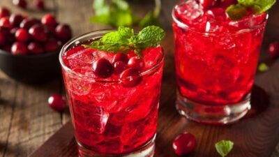 Dalam sebuah studi terbaru, jus cranberry ditemukan berpotensi tekan pertumbuhan bakteri plak gigi.