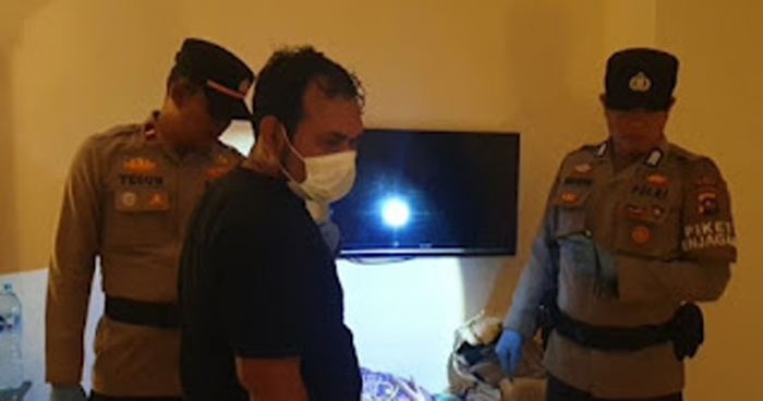 Perempuan 27 Tahun Ditemukan Meninggal Memiriskan di Hotel Rocky Padang.