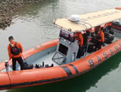 Jatuh ke Laut, Penumpang KM Nggapulu Belum Ditemukan