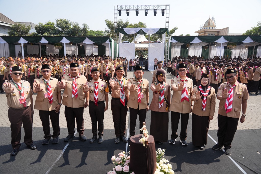 Sebanyak 4.524 pramuka santri dari berbagai daerah di Indonesia mengikuti Perkemahan Pramuka Santri Nusantara (PPSN) VI Tahun 2026 di Pondok Pesantren An-Nur II Bululawang, Kabupaten Malang, Jawa Timur.