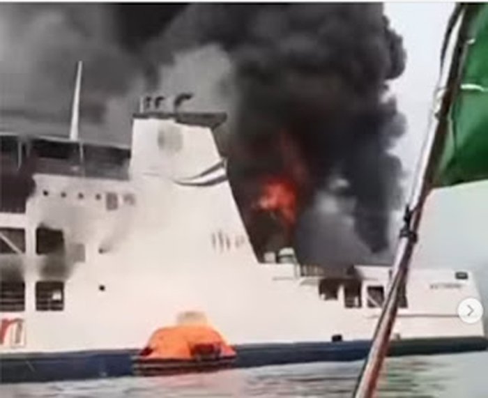 KMP Batu Mandi terbakar.