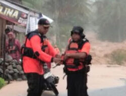 Hujan Deras Picu Banjir di Koto Tangah, Warga Diminta Waspada